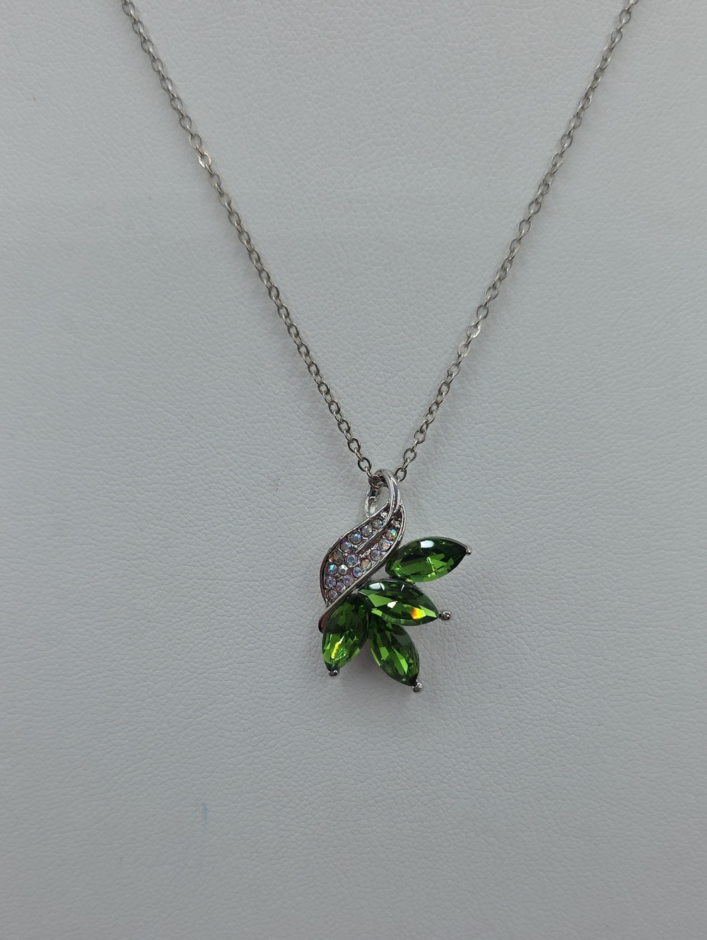 Silver Green Crystal Leaf Pendant Necklace W/AB Accents